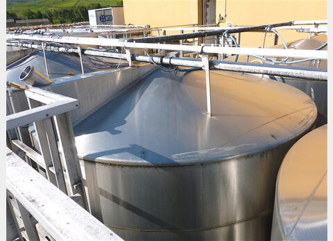 Cuve stockage INOX 316 sur socle Agroalimentaire Marque : PIERRE GUERIN
