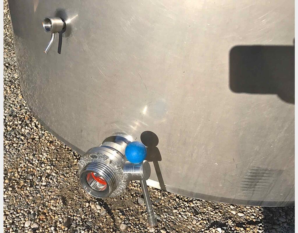 Cuve de stockage inox isolée - Volume : 1000 litres