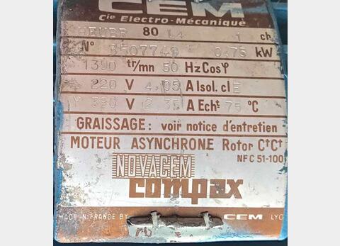 Cuve inox cylindrique verticale