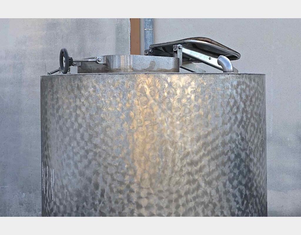Cuve de stockage inox - Fond plat sur pieds