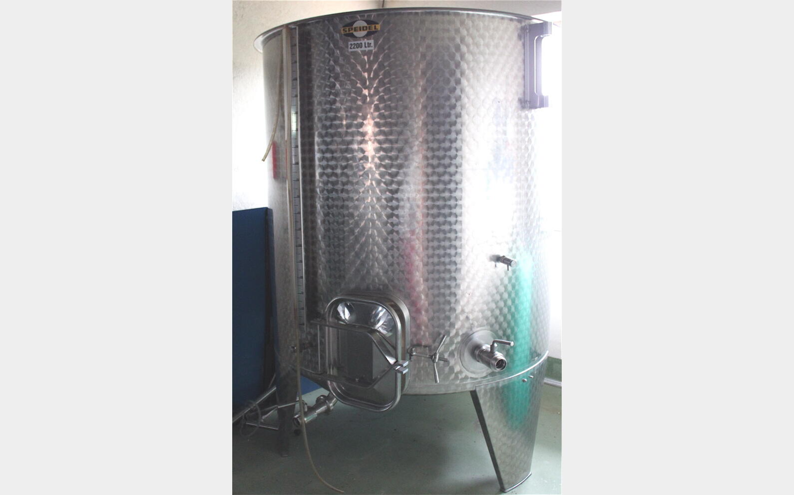 cuve INOX chapeau flottant 2200 litres Marque : SPEIDEL