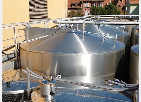 Cuve stockage INOX 316 sur socle Agroalimentaire Marque : PIERRE GUERIN