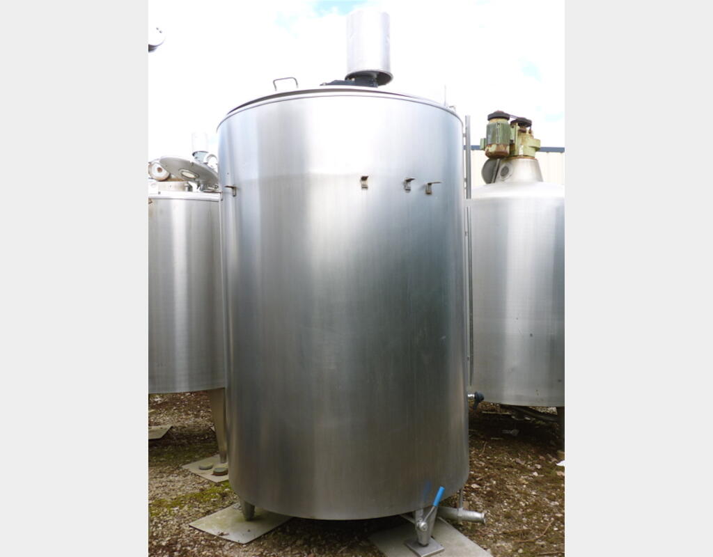cuve agit&eacute;e isol&eacute;e INOX