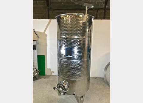 Cuve inox 304 fond bomb&eacute; chap flottant MATERIEL NEUF