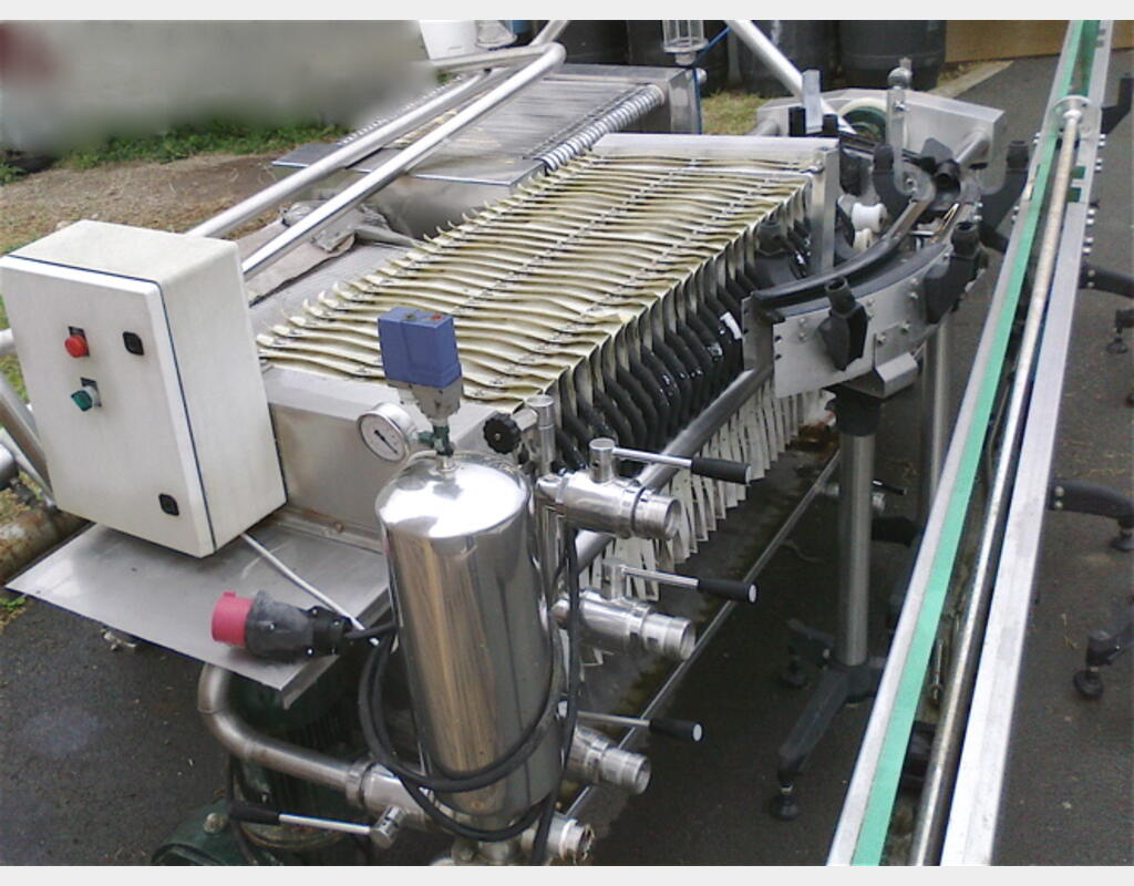 Filtre presse avec pompe  - Chassis en INOX