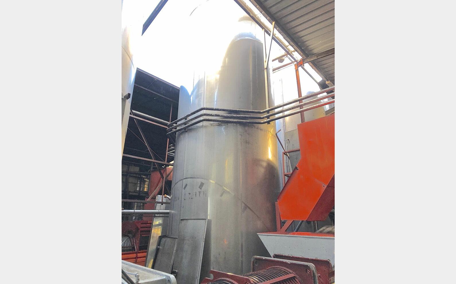 cuve stockage INOX fond cuill&egrave;re