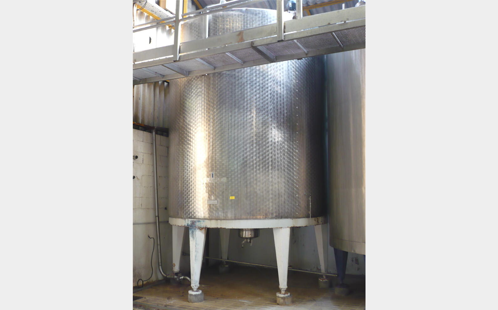 cuve de m&eacute;lange INOX 304 provenance agroalimentaire