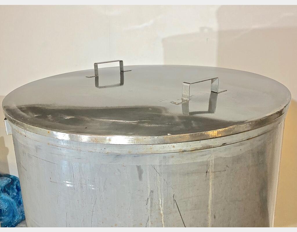 Cuve INOX 304 cylindrique - Capacité 800 litres