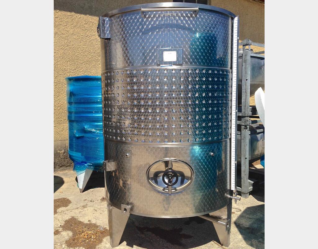 Cuve inox &agrave; chapeau flottant MATERIEL NEUF