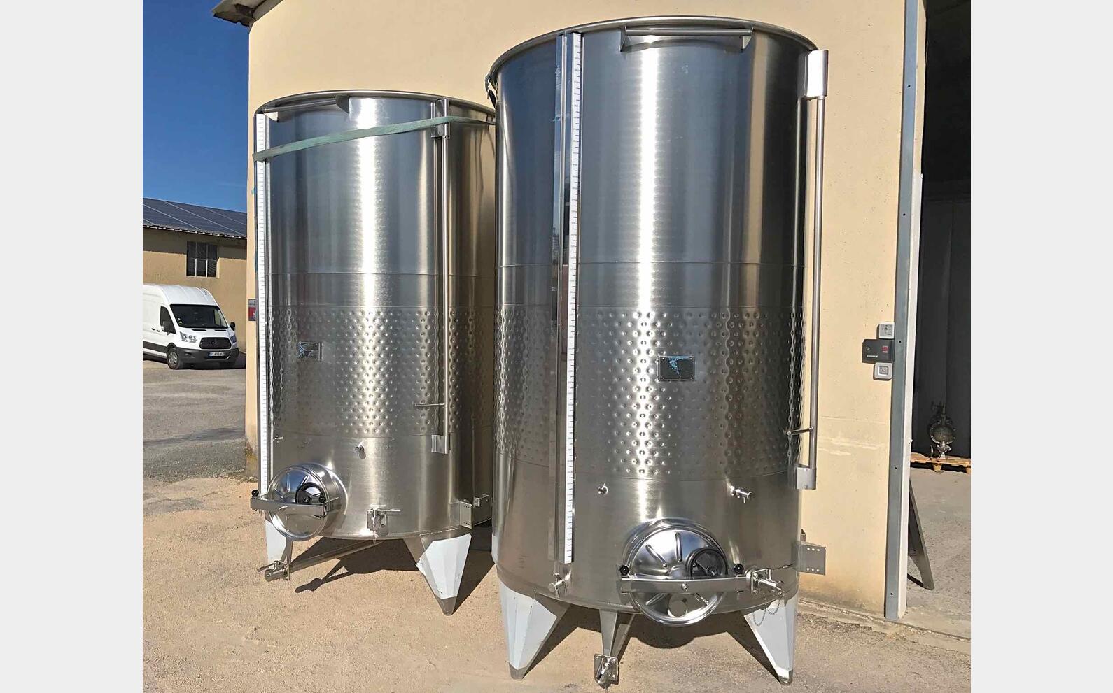 Cuve INOX &agrave; chapeau flottant 50 hls. MATERIEL NEUF