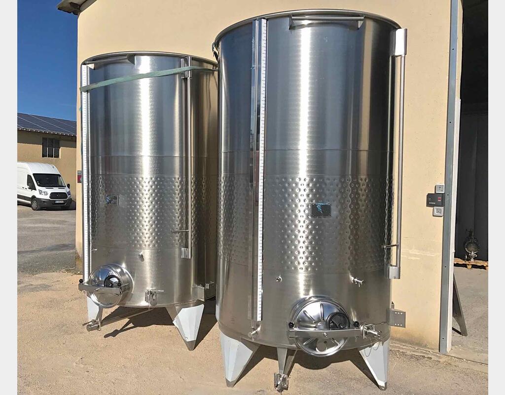 Cuve INOX 304 à chapeau flottant 50 hls - fond conique avec boitard