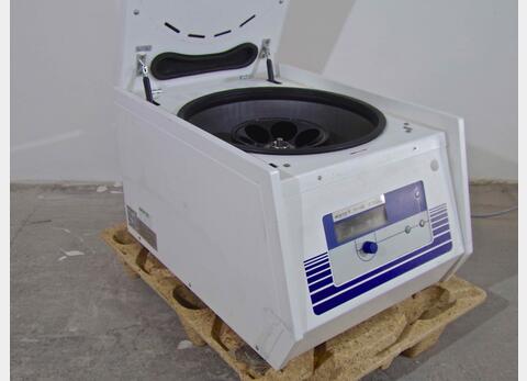 Centrifugeuse SIGMA de laboratoire