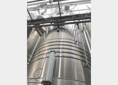 Cuve inox compartimentée 368 Hl - Marque TEC INOX  vinification 