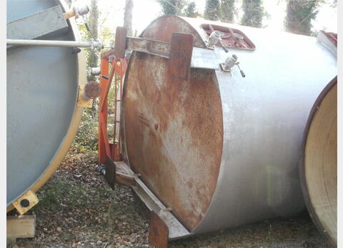 Cuve acier revetu de 157 hls + 75 hls