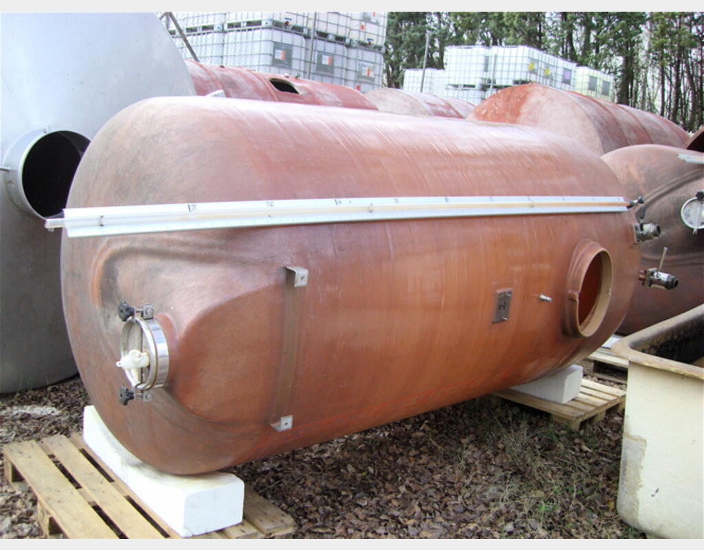 Cuve de stockage en polyester de 50 hls - Verticale fond plat
