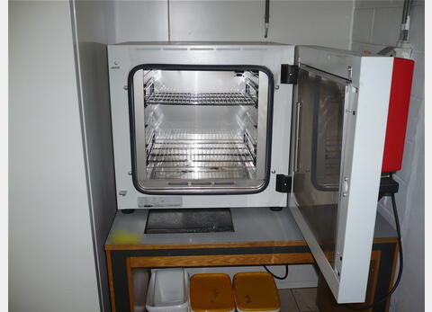 BINDER WTB - ETUVE - température nominale : 300 °C (572 °F)