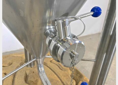 304 stainless steel tank - Cylindro-conical 6.4 HL (640 liters) ARSILAC