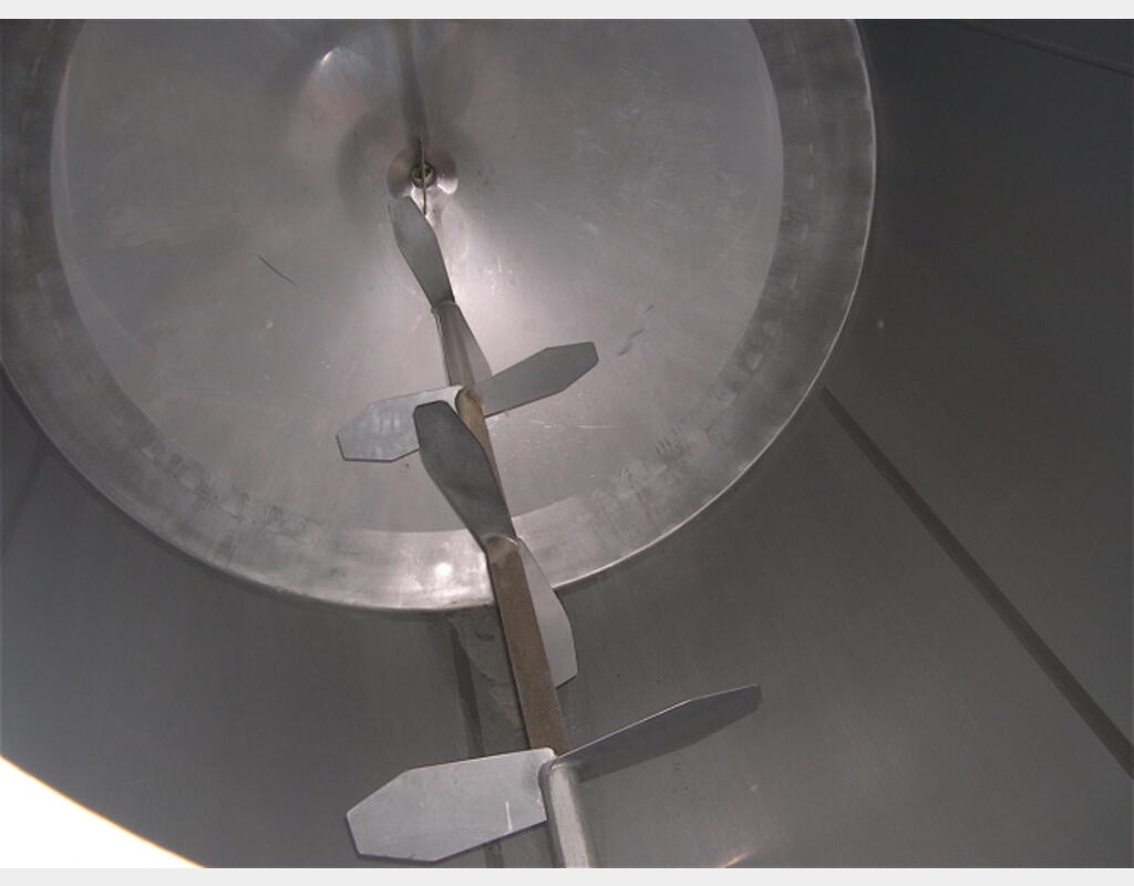 CUVE INOX 304 de 20 m3 ISOLEE - type GUERIN
