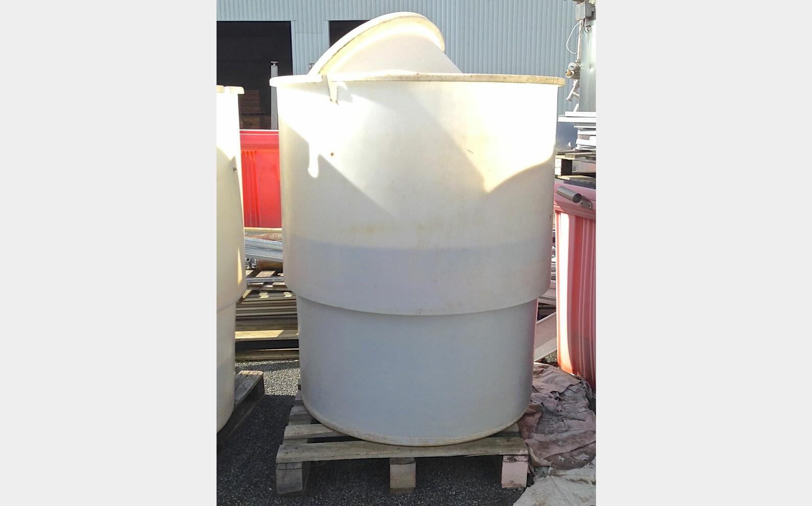 Bac de stockage PEHD LSDH18