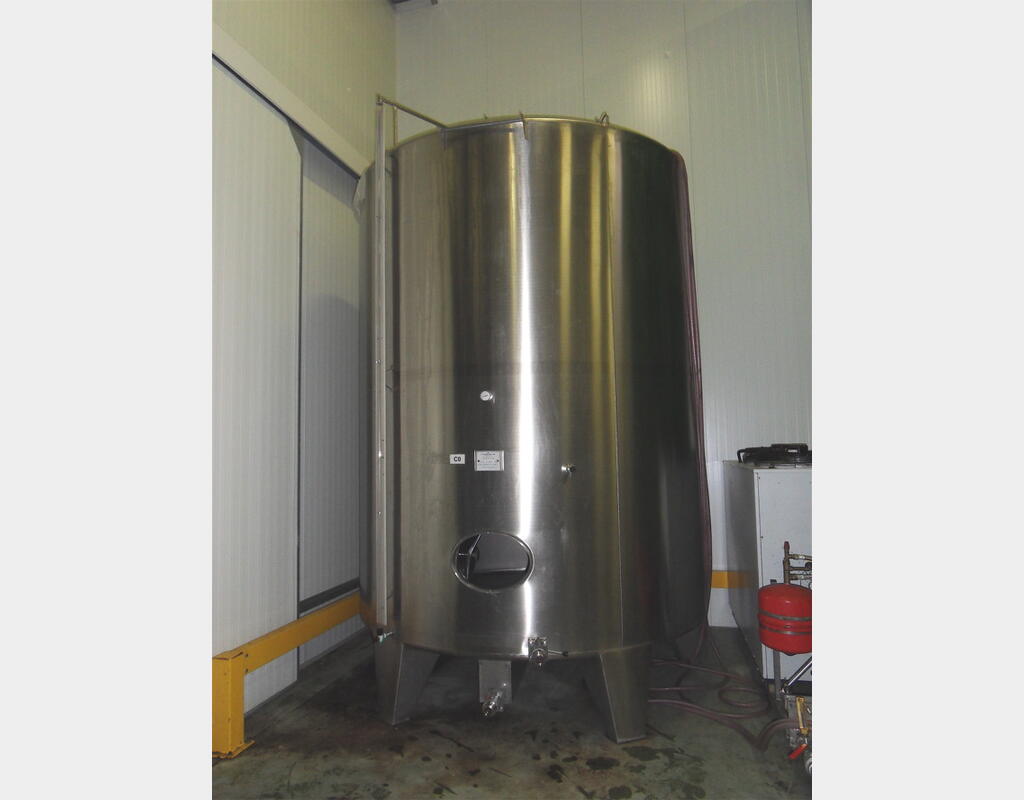 Cuve inox cylindrique verticale