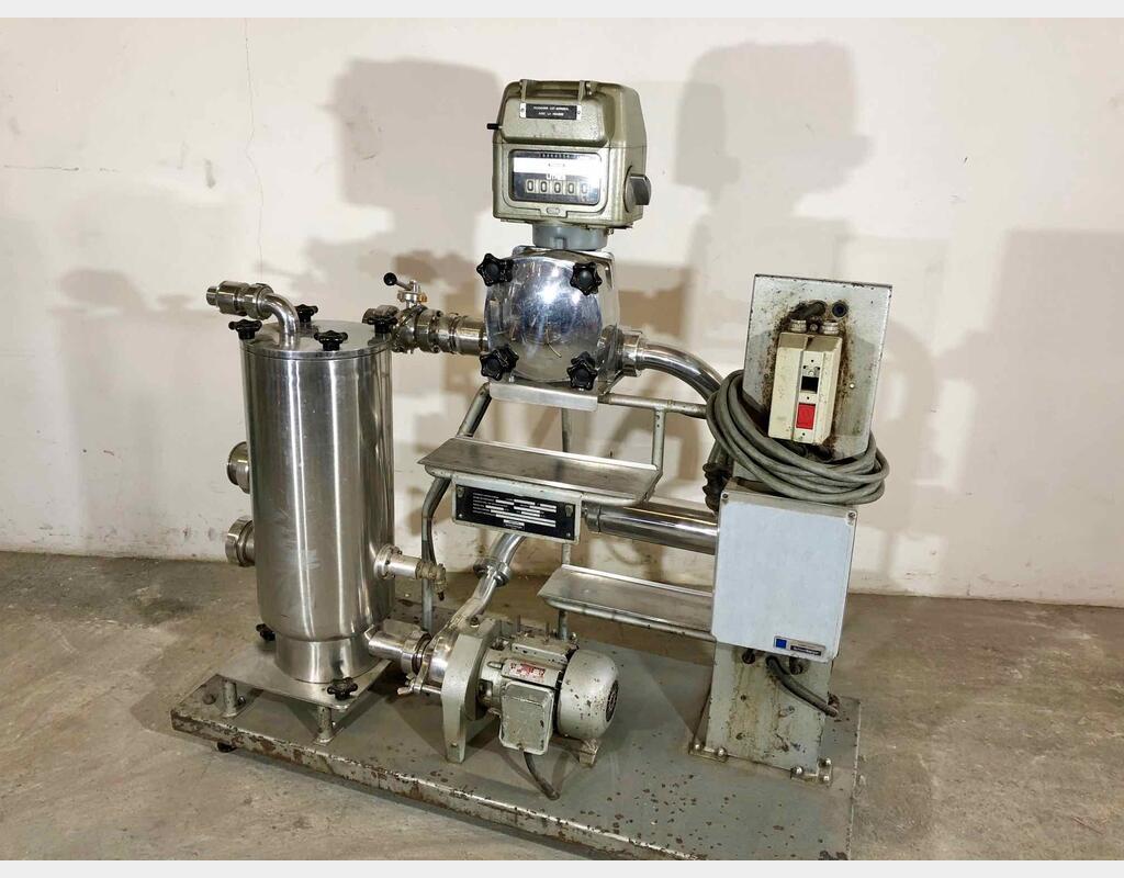Compteur Alcool SCHLUMBERGER - Sur Skid avec pompe et filtre