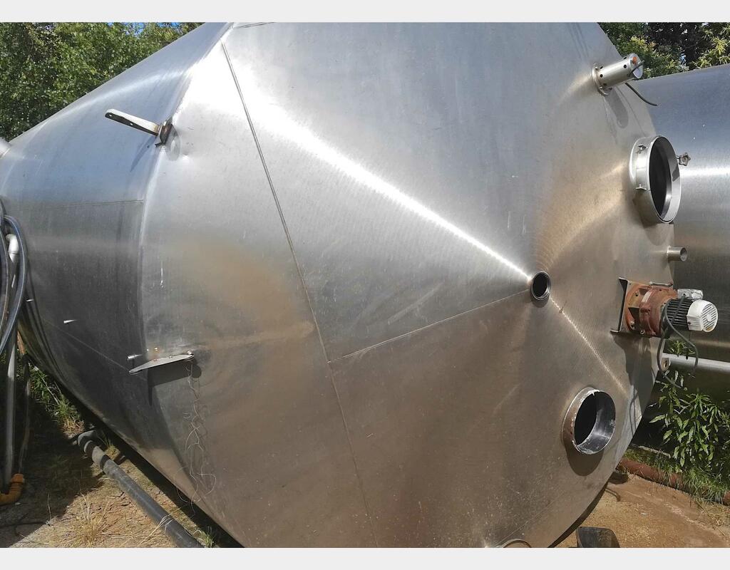 Cuve de mélange inox - Volume : 500 hectos (50000 litres)