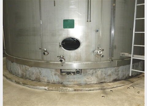 Cuve INOX 316L sur socle - Volume : 2200 hecto (220000 litres)