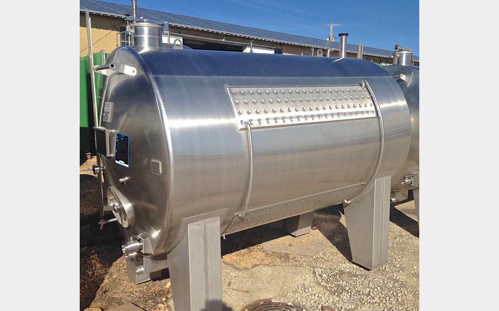 Cuve vinification INOX 304/316 avec circuit de refroidissement
