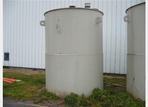 cuve de stockage PPH 11 500 L cylindrique verticale fond plat