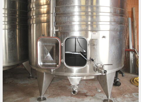 Cuve stockage/vinification INOX 316L/304 - Volume : 25000 litres (250 hectos)
