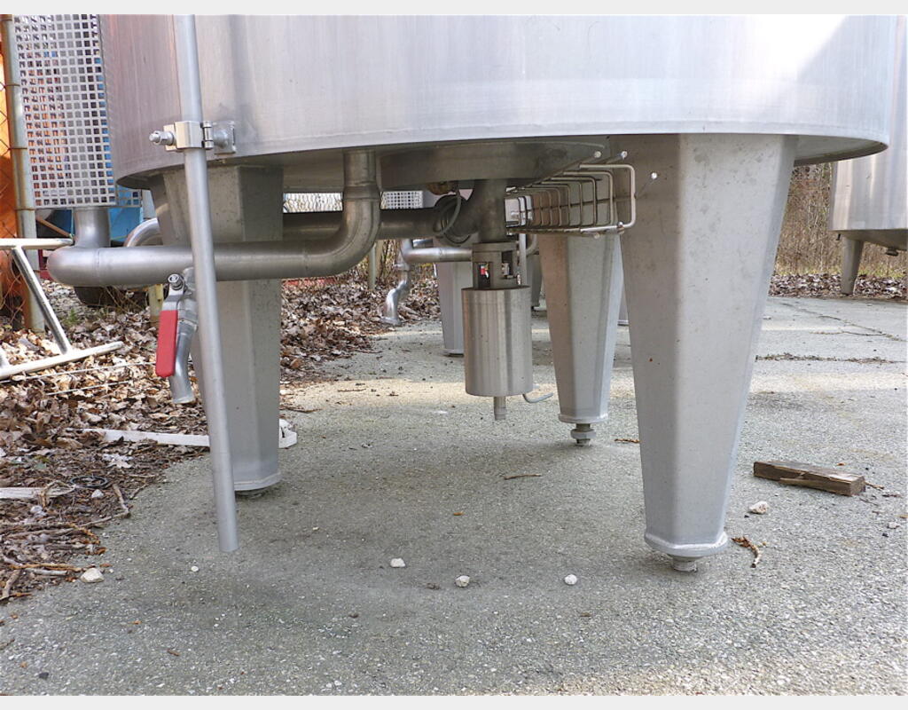Cuve INOX de fermentation 900 litres - Marque : SASSARO TANK