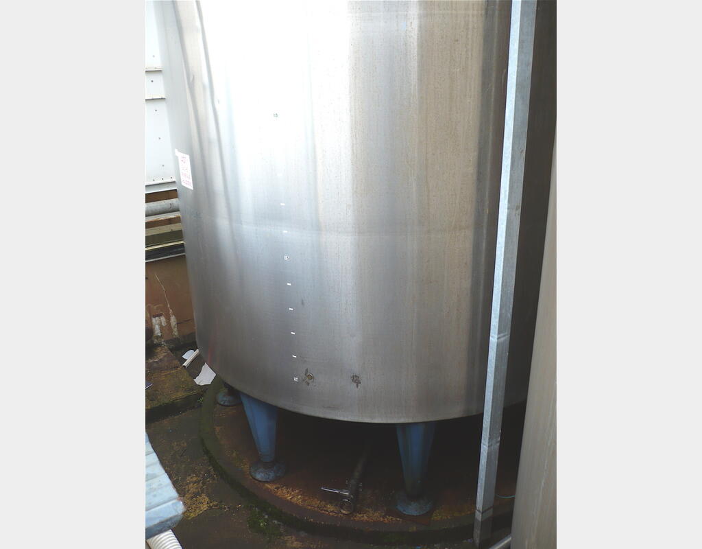 cuve de stockage INOX 304 de 20 m3 - cylindrique verticale sur pieds