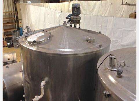 Cuve agit&eacute;e INOX