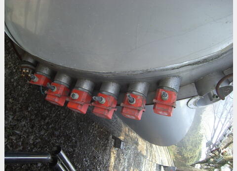 Cuve inox isol&eacute;e 14.000L Volume : 14.000 litres