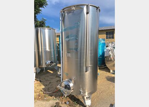 Cuve Inox chapeau flottant de 28 hls Volume : 2800 litres (28 hls)