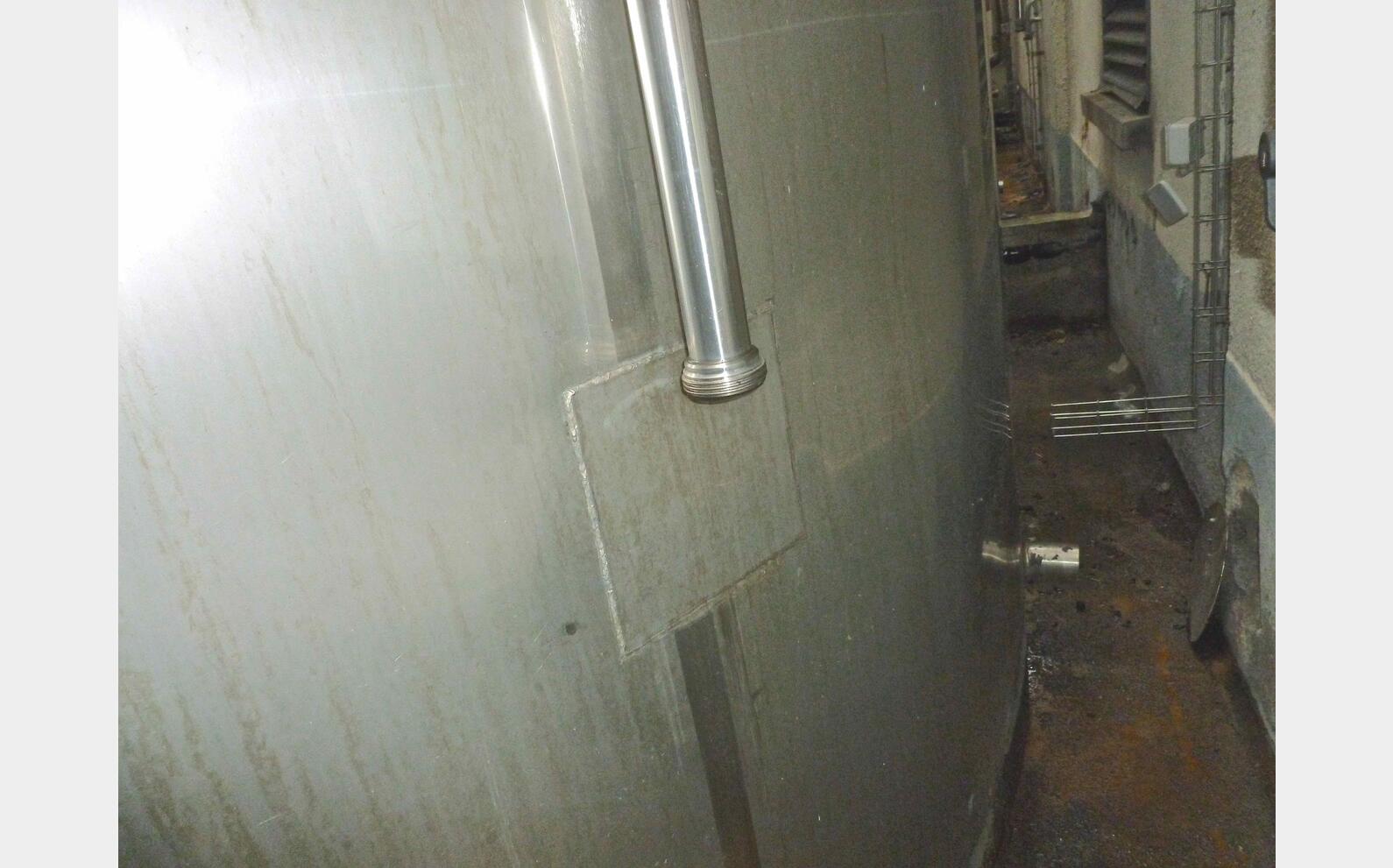 Cuve inox cylindrique verticale