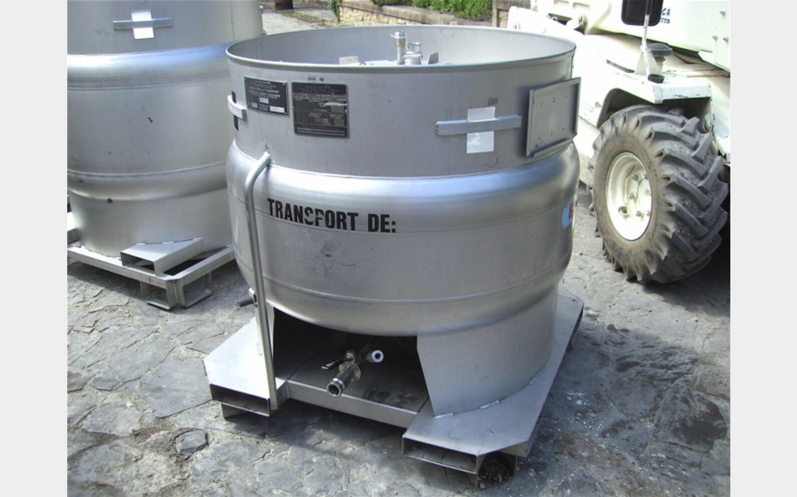 conteneur INOX 304L 673 litres