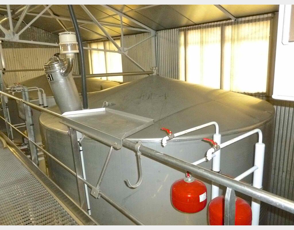 Cuve de stockage inox refroidie - Volume : 524 hectos (52400 litres)