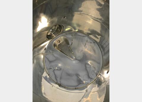 Cuve inox 304 fond bomb&eacute; chap flottant MATERIEL NEUF