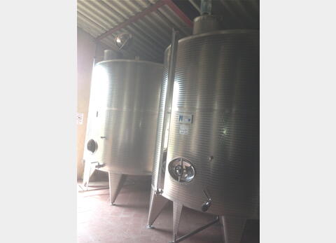 Cuve inox cylindrique verticale