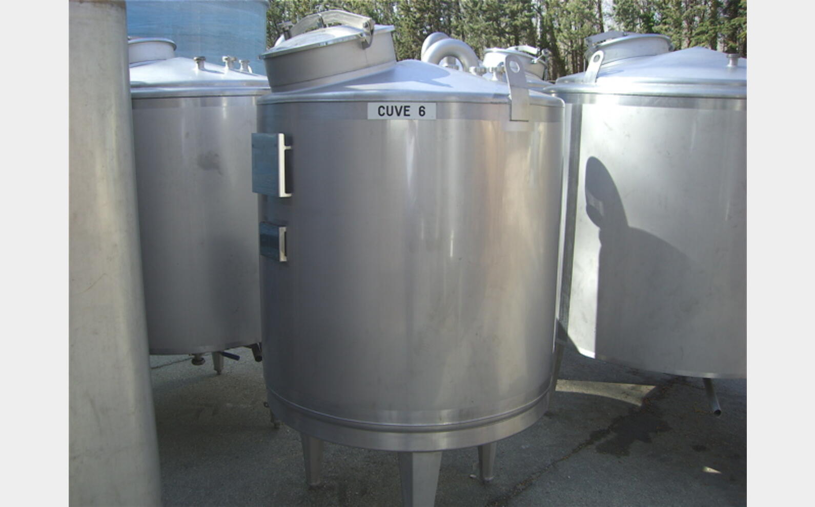 cuve stockage INOX 316L Ann&eacute;e : 2003 Volume : 1020 litres