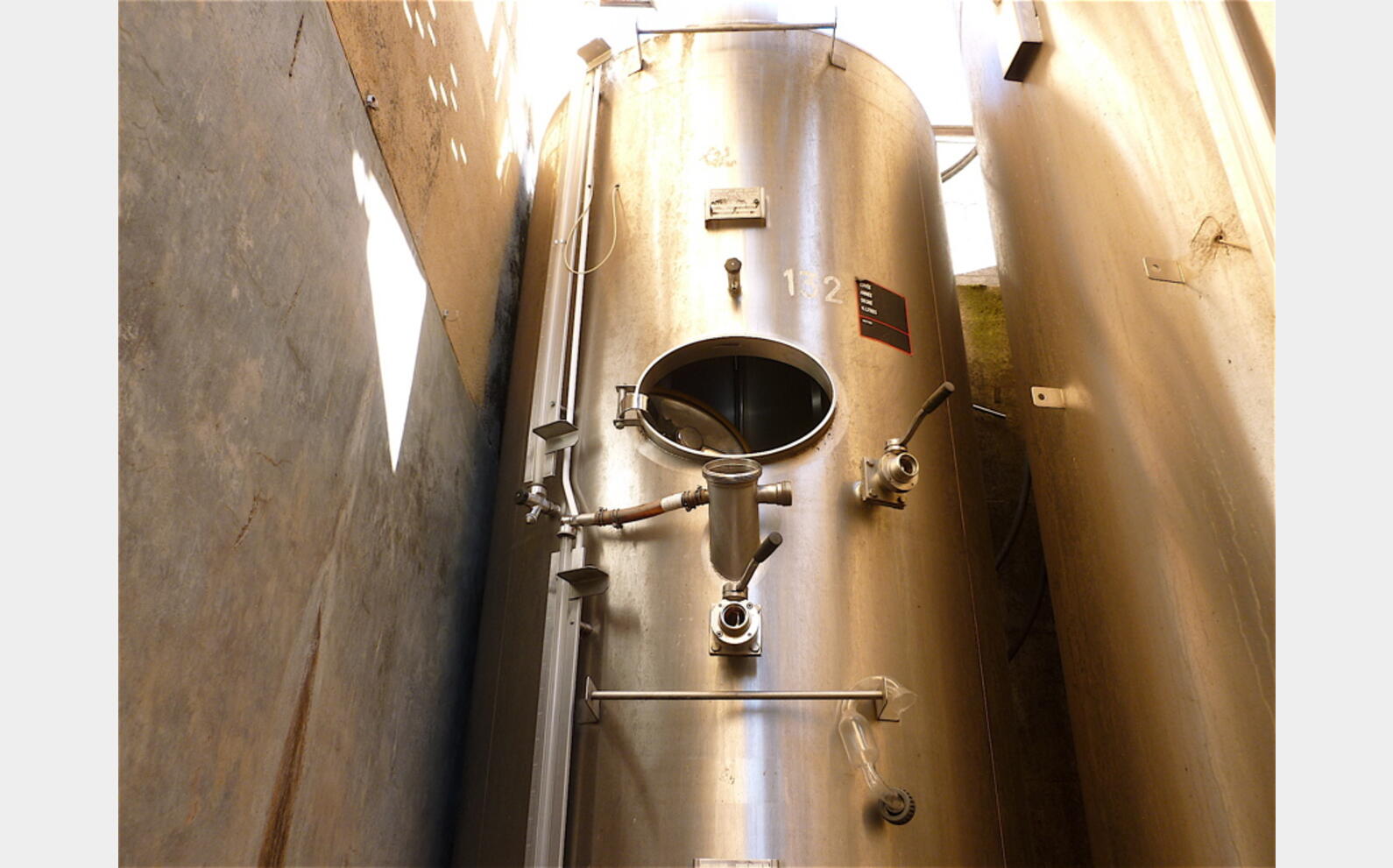 Cuve stockage INOX 316 sur pieds Agroalimentaire Marque : PIERRE GUERIN