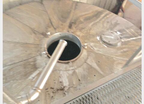 Cuve inox cylindrique verticale