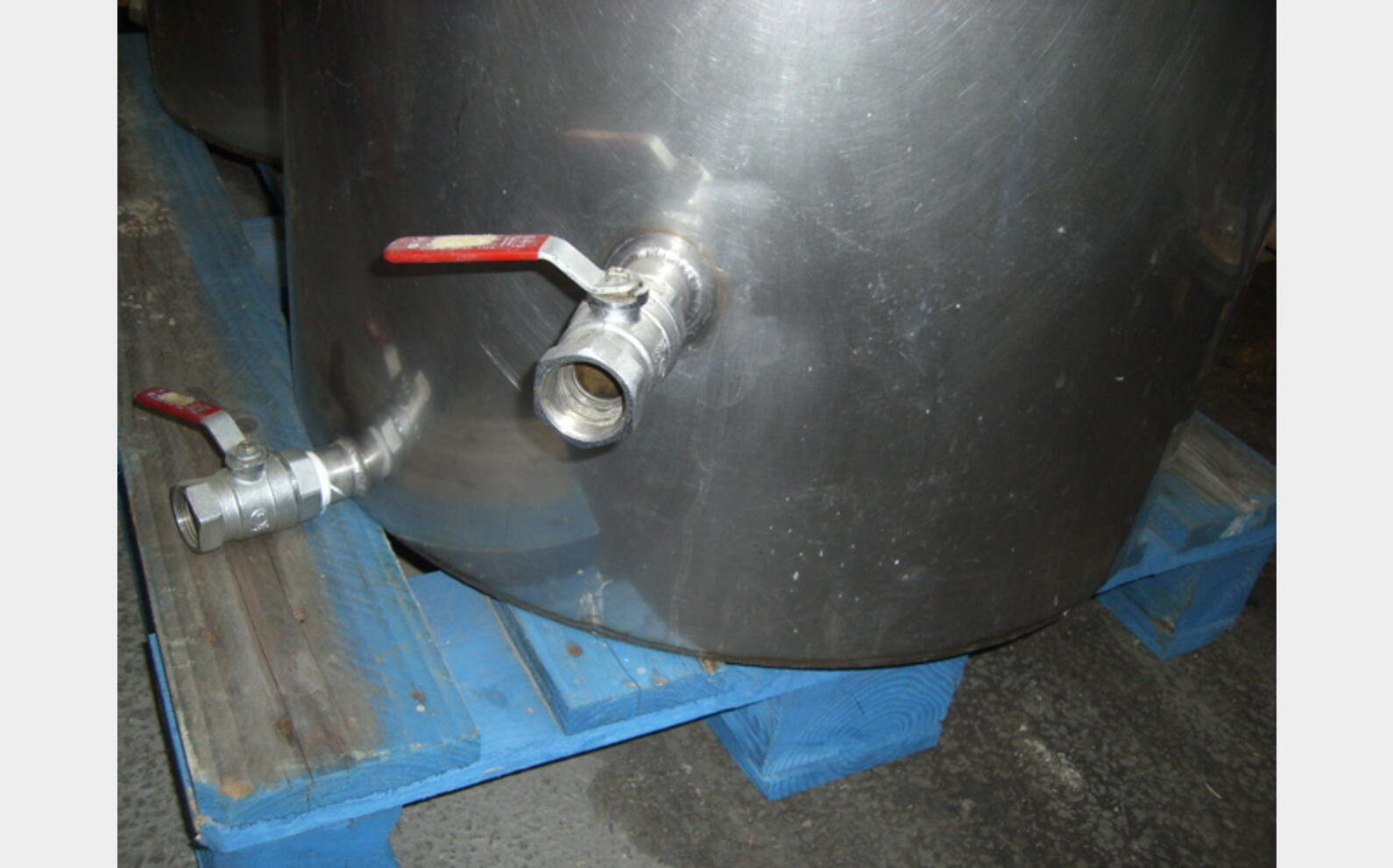 CUVE INOX 300 LITRES