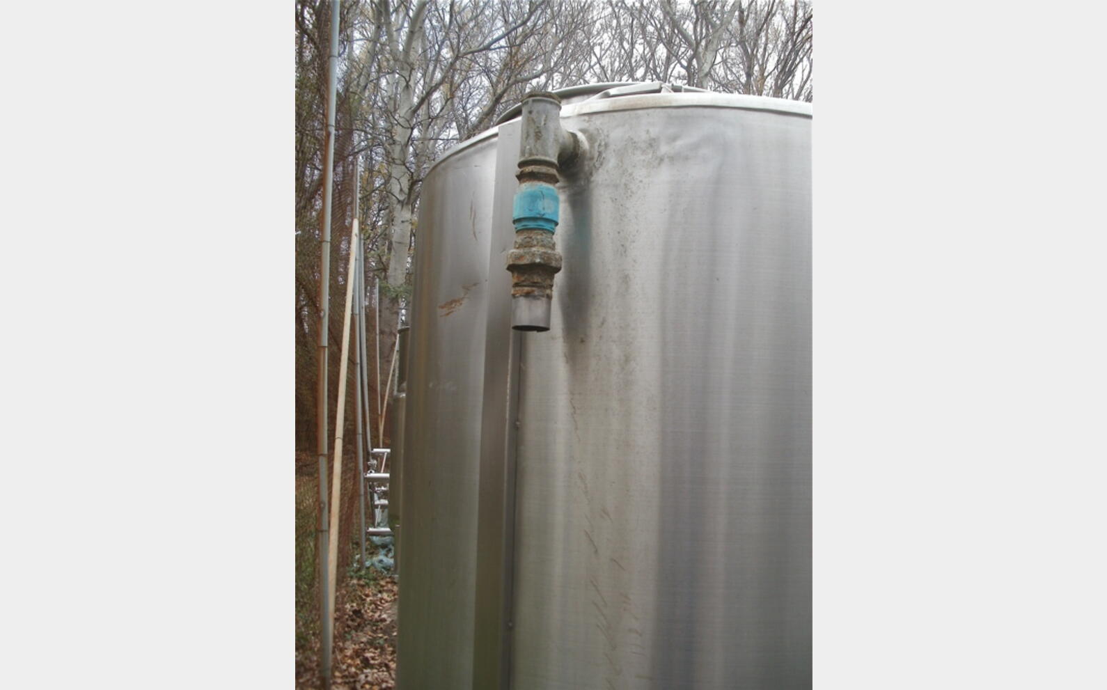 Cuve INOX  calorifug&eacute;e 2000 L
