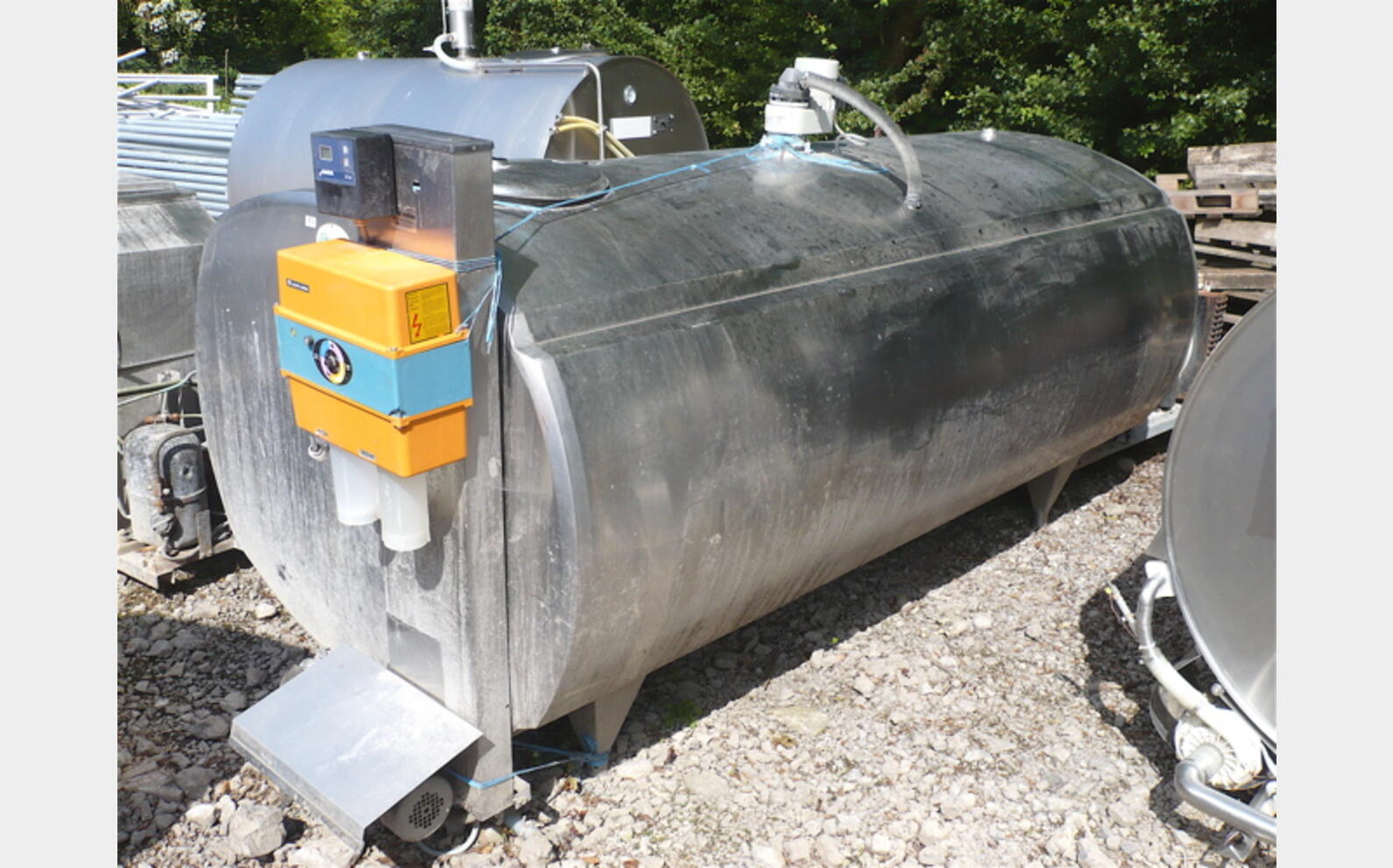 Cuve stockage INOX isol&eacute;e Volume : 2.400 litres