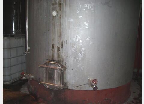 Cuve acier revetu de 370 hls