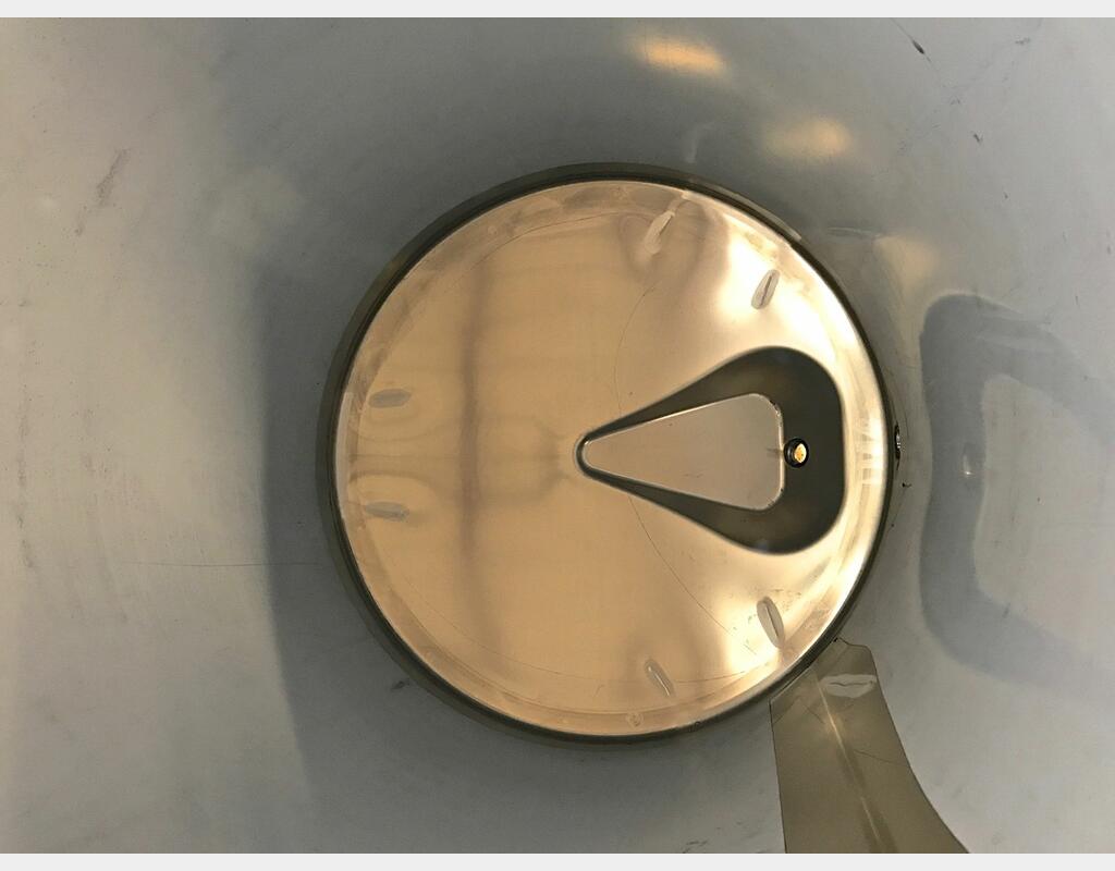 Cuve inox - Fond bombé -Chapeau flottant - Modèle SPABP300