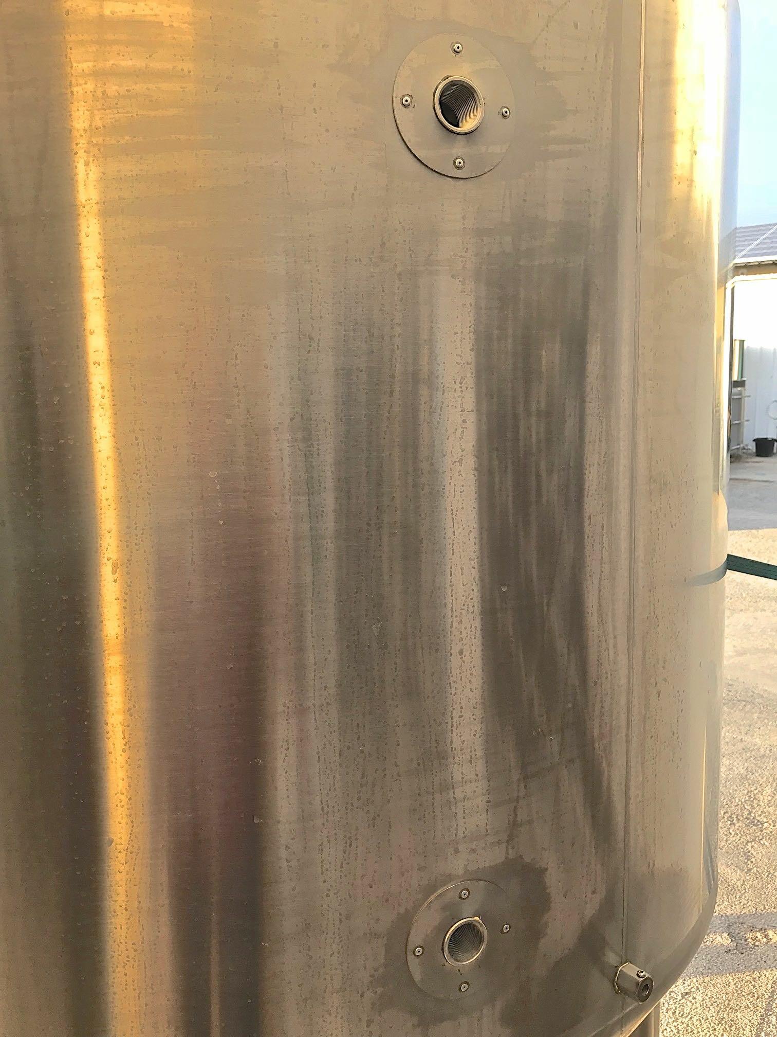 Insulated tank on 304 stainless steel - Cylindro-conical