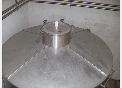 Cuve INOX fond conique sur pieds - de 113 hls
